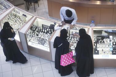 Shoppers at the Kingdom Centre mall in Riyadh. Simon Dawson / Bloomberg