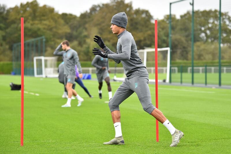 Tottenham Hotspur's English midfielder Dele Alli attends a team training session at Tottenham Hotspur's Enfield Training Centre, in north London on October 21, 2019, ahead of their UEFA Champions League Group B football match against Red Star Belgrade. / AFP / Glyn KIRK                  
