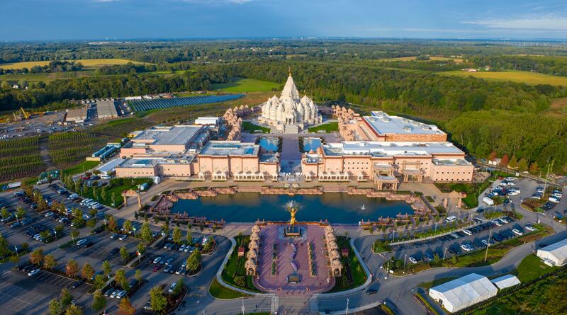 Spread across 74 hectares, the Baps Swaminarayan Akshardham Temple is the largest Hindu temple in the US. Photo: Baps
