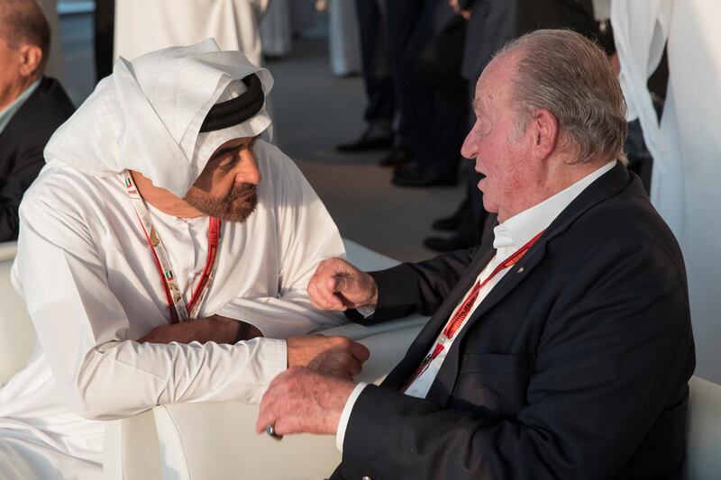 YAS ISLAND, ABU DHABI, UNITED ARAB EMIRATES - November 27, 2016: HH Sheikh Mohamed bin Zayed Al Nahyan Crown Prince of Abu Dhabi Deputy Supreme Commander of the UAE Armed Forces (L), speaks with HM Juan Carlos I former King of Spain (R), in Shams Tower on the final day of the 2016 Formula 1 Etihad Airways Abu Dhabi Grand Prix.
( Ryan Carter / Crown Prince Court - Abu Dhabi )
--- *** Local Caption ***  on28no-mbz-f1-06.jpg