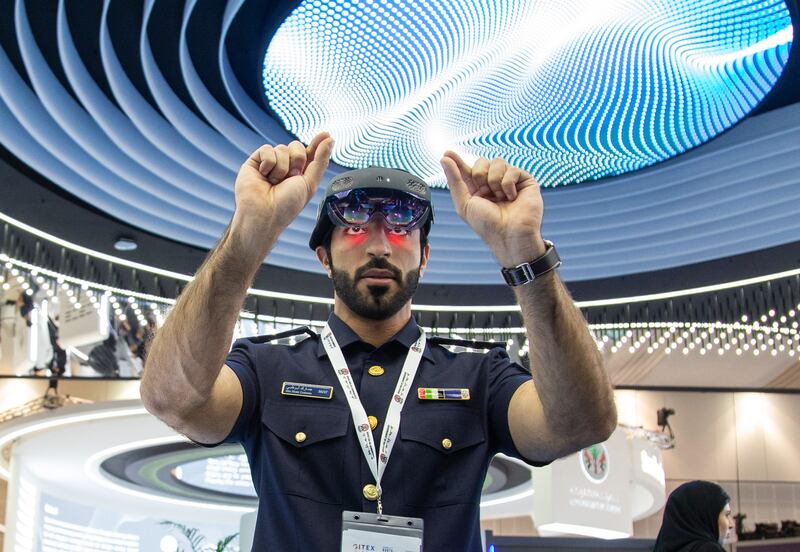 Abu Dhabi Customs during a virtual reality demonstration