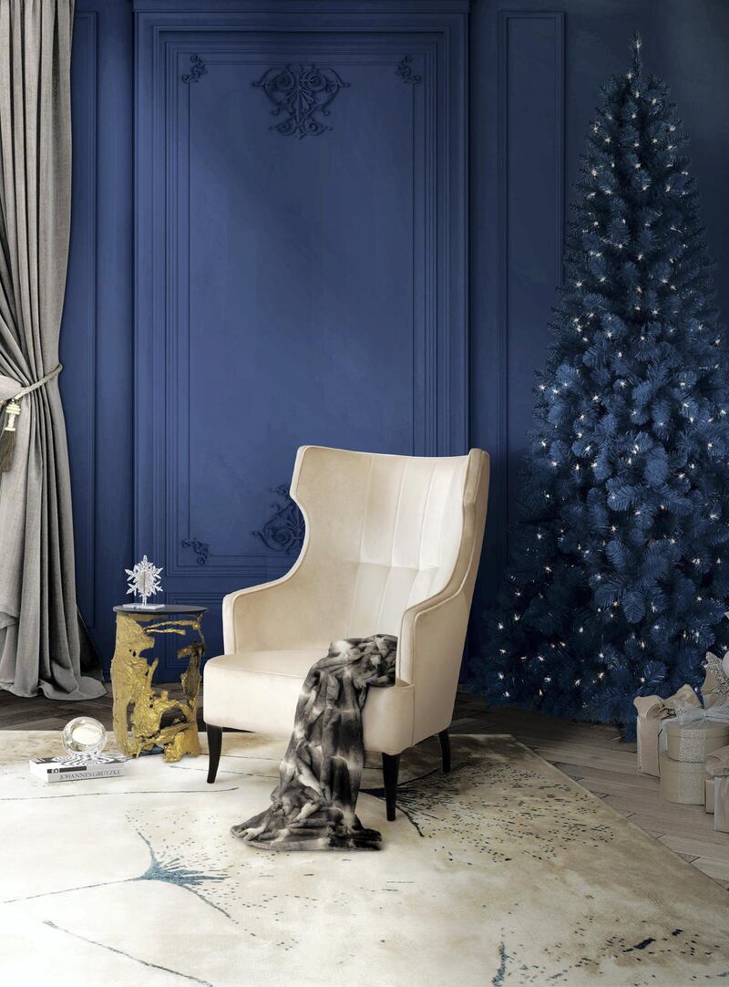 Paint an accent wall blue. Photo: Brabbu Design Forces