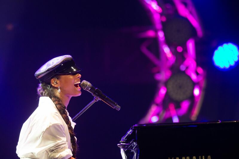 Alicia Keys played the piano, non stop, for more than an hour, while also delivering a motivational speech of sorts 