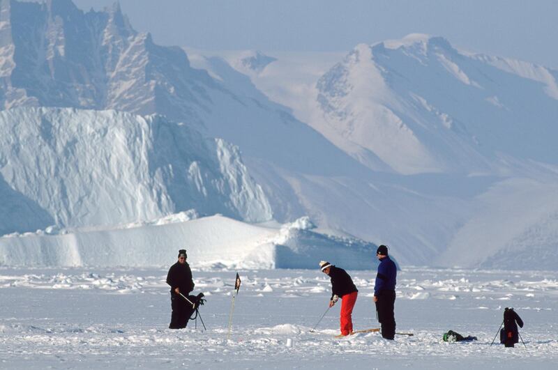 9 Apr 2001:  General view of a competitor in action during the Drambuie World Ice Golf Championships in Uummannaq, Greenland. \ Mandatory Credit: Michael Steele /Allsport