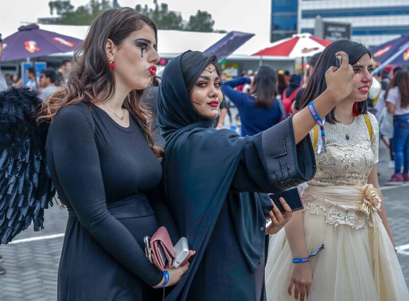 Dubai, April 12, 2019.  MEFCC day 2-
Comic Con goers at full swing on day 2.  Victor Besa/The National.
Section:  AC  
Reporter:  Chris Newbould