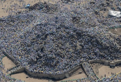 epaselect epa06959727 An aerial view of the Mount Arafat, where thousands Muslim worshippers gather during the Hajj pilgrimage, near Mecca, Saudi Arabia, 20 August 2018. Around 2.5 million Muslims are expected to attend this year's Hajj pilgrimage, which is highlighted by the Day of Arafah, one day prior to Eid al-Adha. Eid al-Adha is the holiest of the two Muslims holidays celebrated each year, it marks the yearly Muslim pilgrimage (Hajj) to visit Mecca, the holiest place in Islam.  EPA/SEDAT SUNA