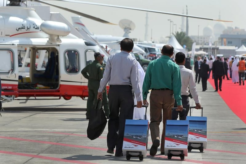 Crowds at the second day of the Abu Dhabi Air Expo on Wednesday, February 26, 2014. Delores Johnson / The National