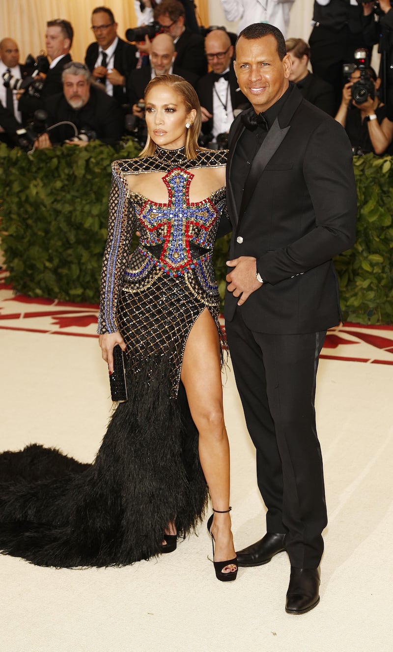 epa06718051 Jennifer Lopez (L) and Alex Rodriguez (R) arrive on the red carpet for the Metropolitan Museum of Art Costume Institute's benefit celebrating the opening of the exhibit "Heavenly Bodies: Fashion and the Catholic Imagination" in New York, New York, USA, 07 May 2018. The exhibit will be on view at the Metropolitan Museum of Art's Costume Institute from 10 May to 08 October 2018.  EPA-EFE/JUSTIN LANE