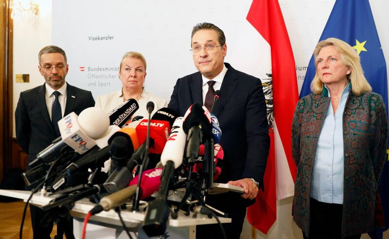 epa07580362 Austria's Vice-Chancellor Heinz Christian Strache (2-R) of the Austrian Freedom Party (FPOe) gives a statement to journalists as Interior Minister Herbert Kickl (L), Labour Minister Beate Hartinger-Klein (2-L), and Foreign Minister Karin Kneissl (R) listen in the Ministry of Public Service and Sport in Vienna, Austria, 18 May 2019. Austrian Vice Chancellor Strache on 18 May 2019 said he will step down from his post as media caught the far-right FPOe's leader Strache in a corruption allegations scandal. German media have on 17 May 2019 published a secretly recorded video of Strache in Ibiza in July 2017, where Heinz-Christian Strache is claimed to meet an alleged niece of a unknown Russian oligarch who wanted to invest large sums of money in Austria.  EPA/FLORIAN WIESER  EPA-EFE/FLORIAN WIESER