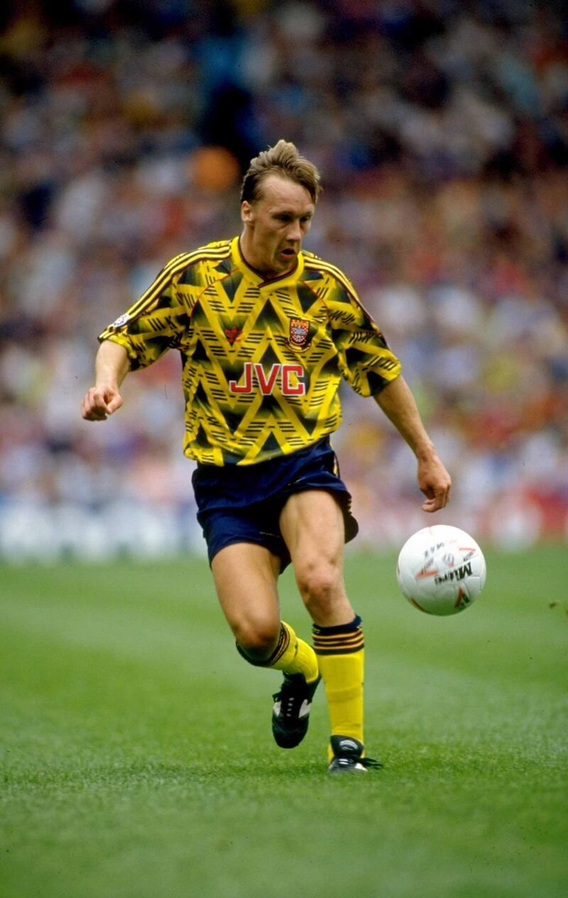 1991:  Lee Dixon of Arsenal in action during a match. \ Mandatory Credit: Ben  Radford/Allsport/Getty Images