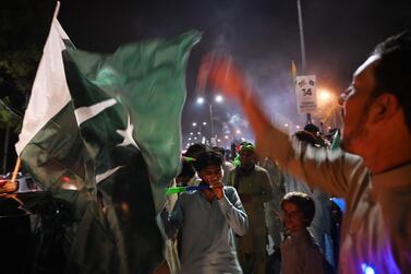 Pakistanis take to the streets during Independence Day celebrations in Islamabad on August 14, 2019, as the nation marks the 73rd anniversary of independence from British rule. / AFP / AAMIR QURESHI
