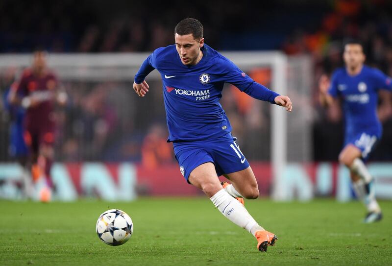 LONDON, ENGLAND - FEBRUARY 20:  Eden Hazard of Chelsea runs with the ball during the UEFA Champions League Round of 16 First Leg match between Chelsea FC and FC Barcelona at Stamford Bridge on February 20, 2018 in London, United Kingdom.  (Photo by Shaun Botterill/Getty Images,)
