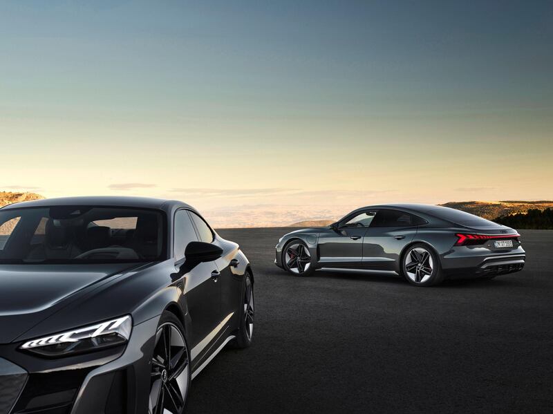 Audi e-tron GT quattro, Static photo, Colour: Kemora grey metallic
Audi RS e-tron GT, Static photo, Colour: Daytona grey