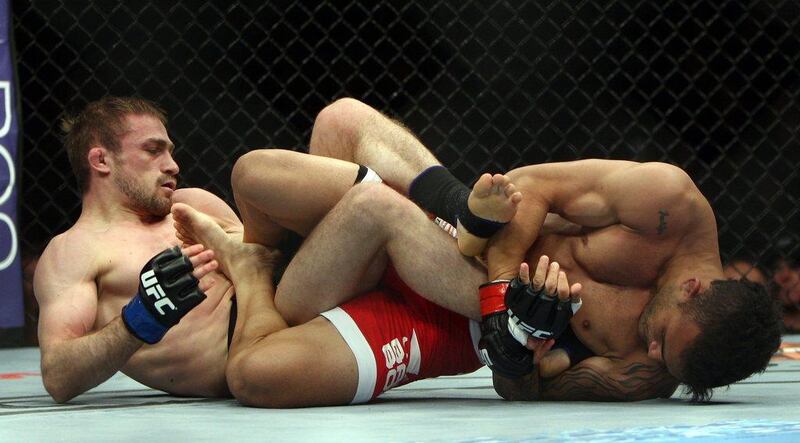 Baugatinov and Lineker during the fight. Tim Larsen / AP