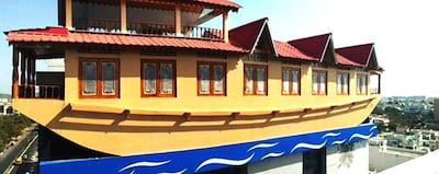 Zarpar resembles the wooden houseboats that pepper Dal Lake in Kashmir’s capital city Srinagar. Photo: Zarpar