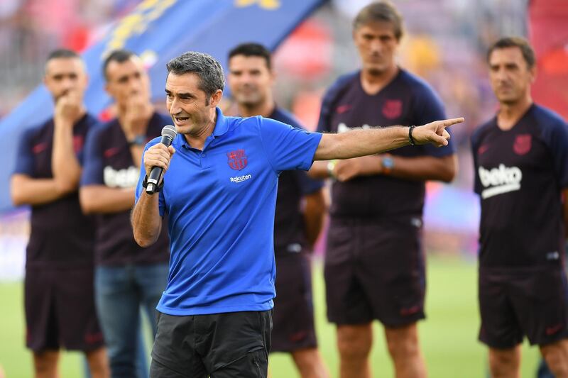 Barcelona manager Ernesto Valverde delivers a speech. Getty