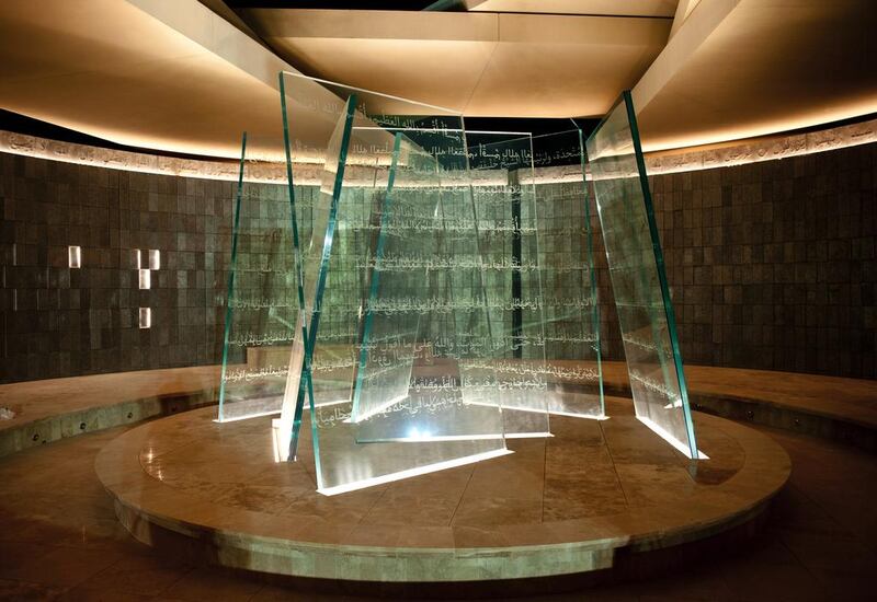 The Pavilion of Honour contains the names of each of the UAE’s Heroes since the country’s unification in 1971. Each name is displayed on an illuminated panel made from aluminium reclaimed from Armed Forces vehicles.