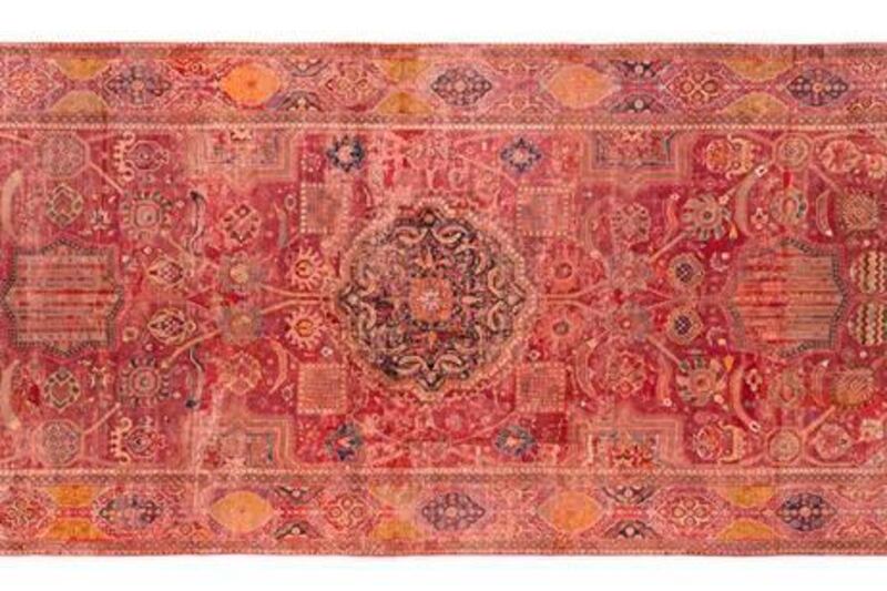 Refllections of Islamic Art exhibition, thie work is titled The
Hyderabad Carpet". Photo Courtey Bloomsbury Qatar Foundation