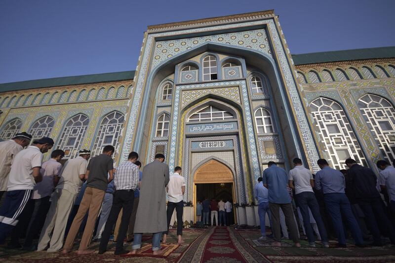 DUSHANBE, TAJIKISTAN - JUNE 25, 2017: Muslims perform the Eid prayer at Haji Yaqub Mosque to celebrate the Islamic feast of Eid al-Fitr (Uraza Bayram) marking the end of the holy fasting month of Ramadan. Nozim Kalandarov/TASS (Photo by Nozim Kalandarov\TASS via Getty Images)