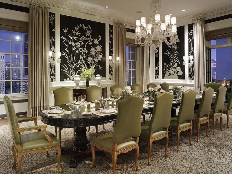 Penthouse suite, dining room at the Fairmont Hotel in San Francisco. Courtesy Fairmont Hotels & Resorts
