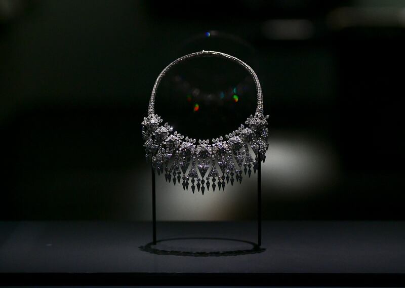 Necklace, Cartier Paris, 1948. Platinum, gold and diamond 