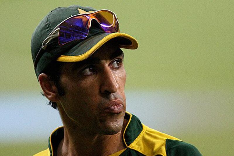 Umar Gul, the Pakistan fast bowler, suggested that most bowlers tamper with the ball in cricket.