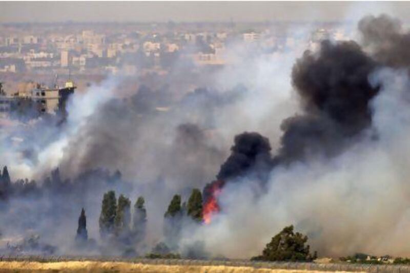 Syrian regime forces retook the Quneitra crossing along the Syria-Israel ceasefire line after it was seized earlier by rebels, an Israeli security source said.