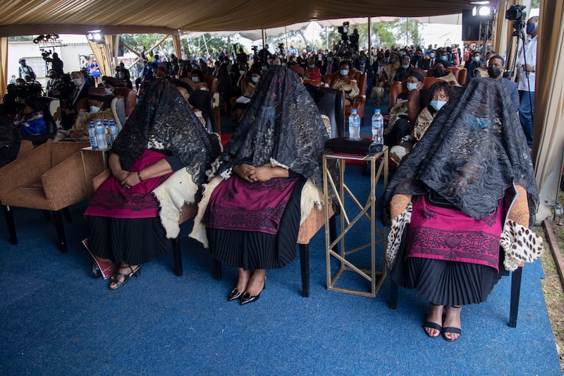 The king's wives grieve during the memorial for the late Zulu monarch, King Goodwill Zwelithini, at the KwaKhethomthandayo Royal Palace in Nongoma. AFP