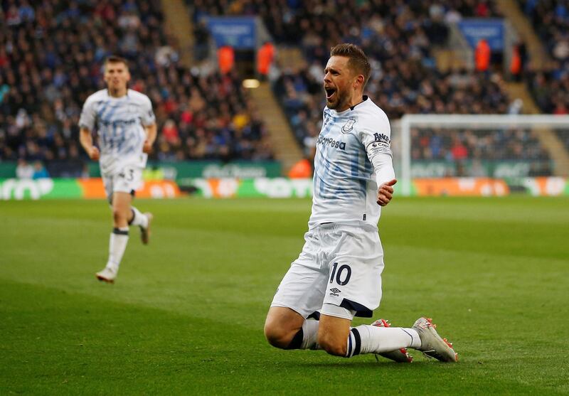 Centre midfield: Gylfi Sigurdsson (Everton) – A classy winner from long-range shows how his form has improved under Marco Silva and defeated Leicester. Reuters