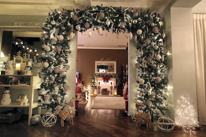 Dubai, United Arab Emirates - December 08, 2020: Christmas. Festive decorations by UAE residents. Lucy Gregory's house. Tuesday, December 8th, 2020 in Dubai. Chris Whiteoak / The National