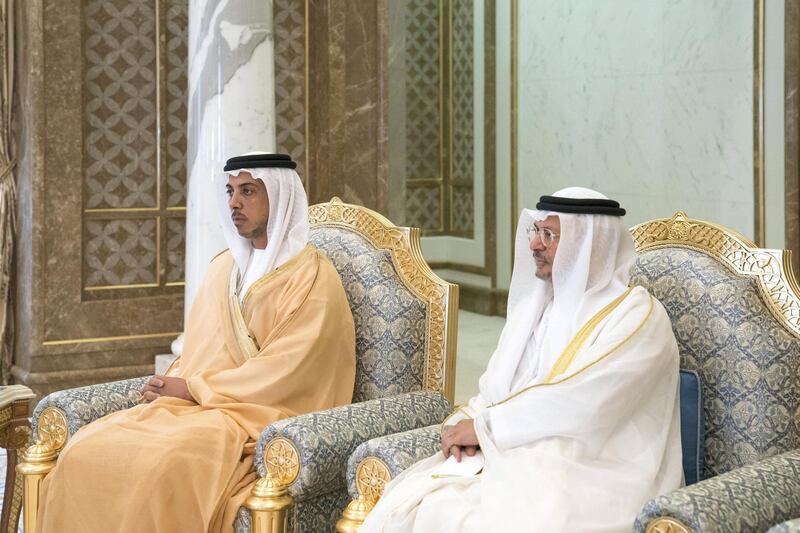ABU DHABI, UNITED ARAB EMIRATES - November 15, 2018: HH Sheikh Mansour bin Zayed Al Nahyan, UAE Deputy Prime Minister and Minister of Presidential Affairs (L) and HE Dr Anwar bin Mohamed Gargash, UAE Minister of State for Foreign Affairs (R), attend a meeting with HE Giuseppe Conte, Prime Minister of Italy (not shown), during a reception at the Presidential Palace.

( Mohamed Al Hammadi / Ministry of Presidential Affairs )
---