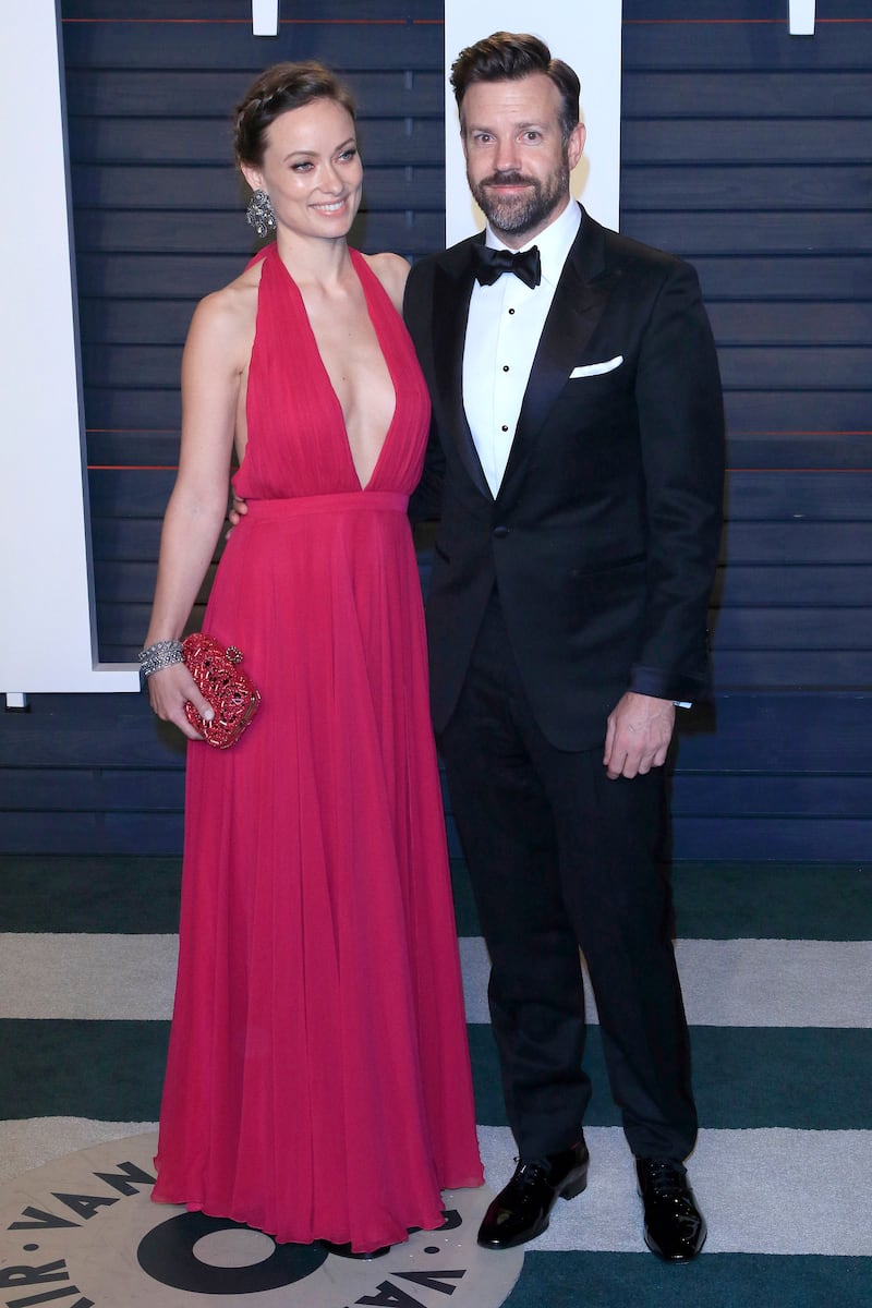 Olivia Wilde, in Prabal Gurung, and Jason Sudeikis arrive for the 2016 Vanity Fair Oscar Party following the 88th annual Academy Awards ceremony in Beverly Hills, California, February 28, 2016.