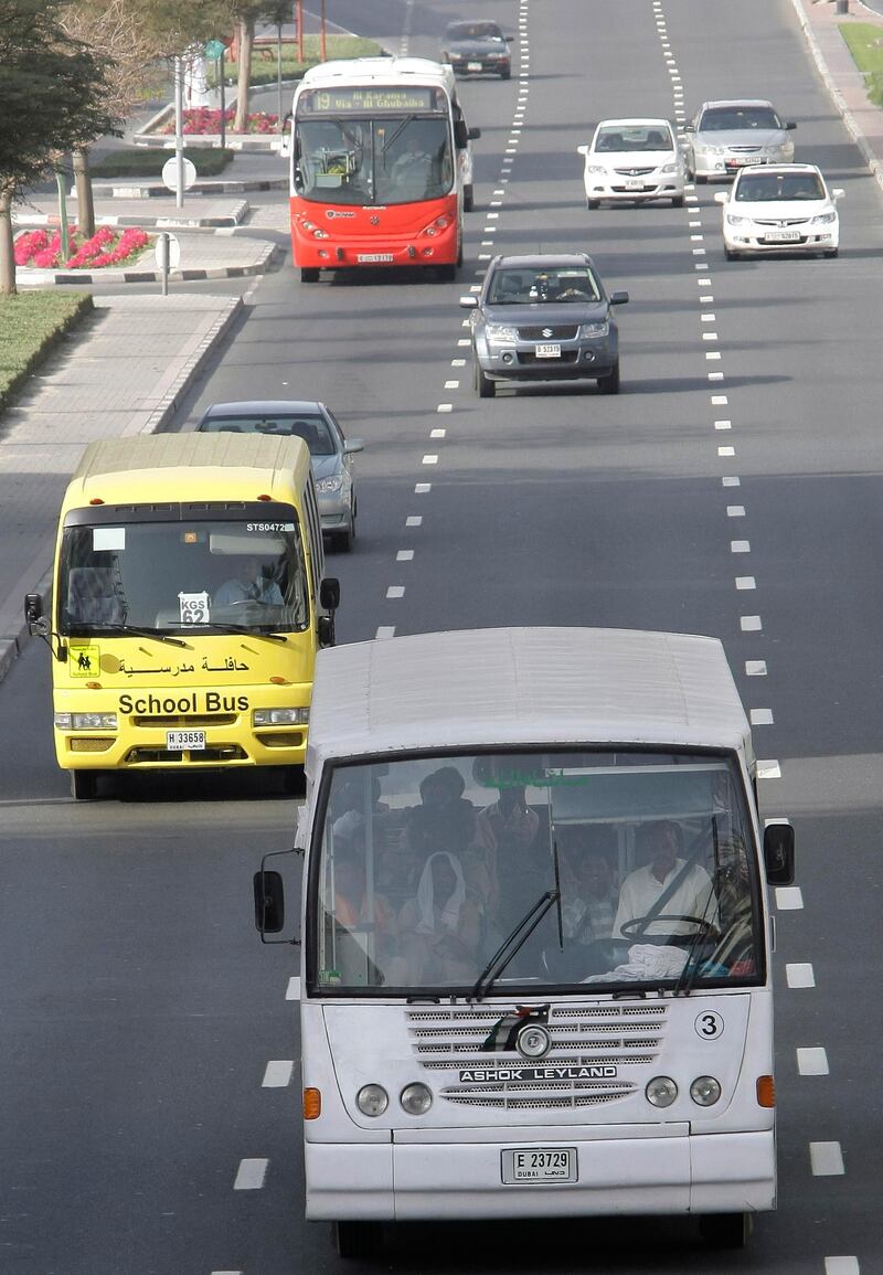Dubai, 24th March 2010.   Buses at Zaabeel road in Karama.  (Jeffrey E Biteng / The National)  