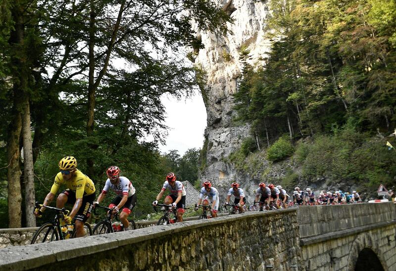 The peloton during Stage 16. AFP