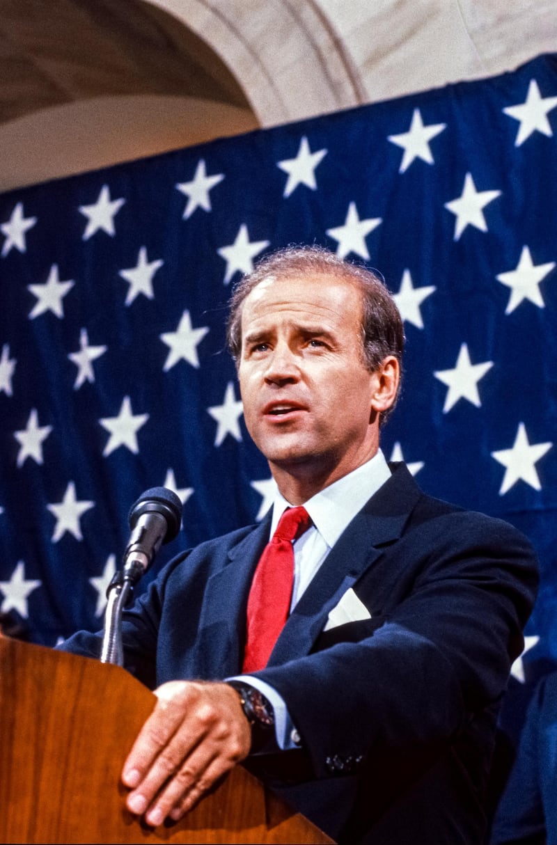 During a press conference, American politician US Senator Joseph Biden announces his intention to run for the Democratic Party nomination's for President of the United States, Washington DC, June 9, 1987. (Photo by Howard L. Sachs/CNP/Getty Images)