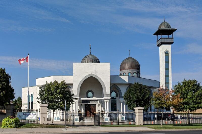Islamic Society of Markham centre, Toronto, Ontario, Canada. photo: Islamic Society of Markham