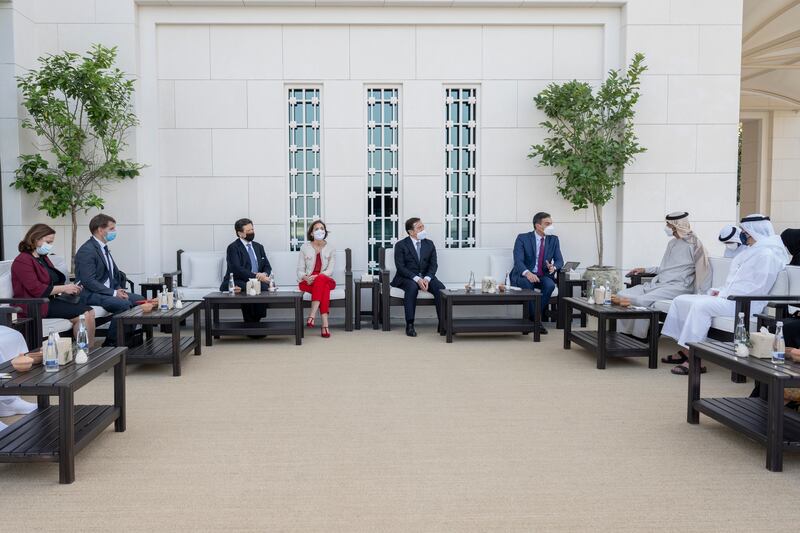 Sheikh Mohamed bin Zayed, Crown Prince of Abu Dhabi and Deputy Supreme Commander of the Armed Forces, meets with Pedro Sanchez, Prime Minister of Spain at Al Shati Palace. Sheikh Abdullah bin Zayed, Minister of Foreign Affairs and International Co-operation was in attendance.