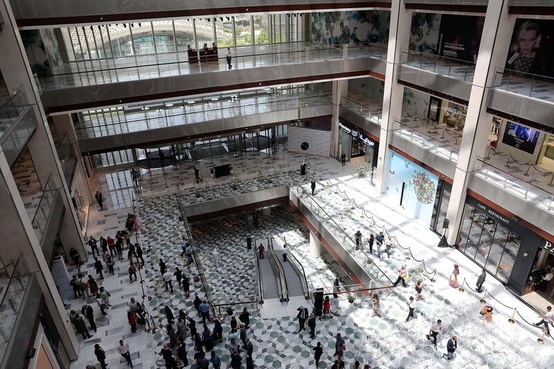 ABU DHABI ,  UNITED ARAB EMIRATES , SEPTEMBER 4 – 2019 :- Visitors at the new expansion of The Galleria on Al Maryah Island in Abu Dhabi. ( Pawan Singh / The National ) For Lifestyle