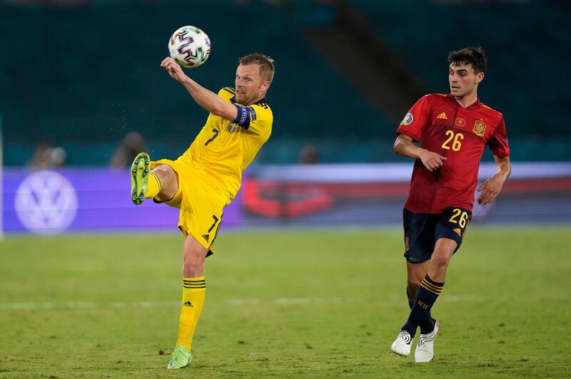 Sebastian Larsson 6 – The 36-year-old lacked the intensity to pressure Spain in possession in the first half. However, he was much better in the second, and contributed to frustrating the Spaniards. AP