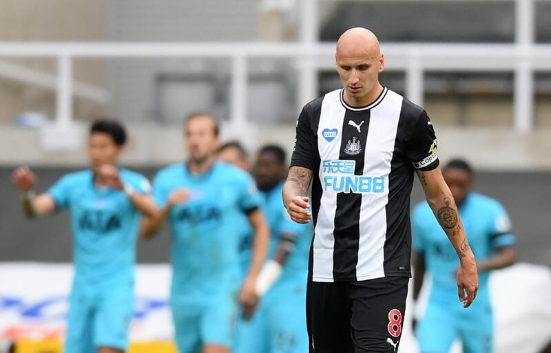 Jonjo Shelvey – 7, Wasted a fine headed chance from a Ritchie cross early on, but was Newcastle’s best source of midfield creativity. Reuters