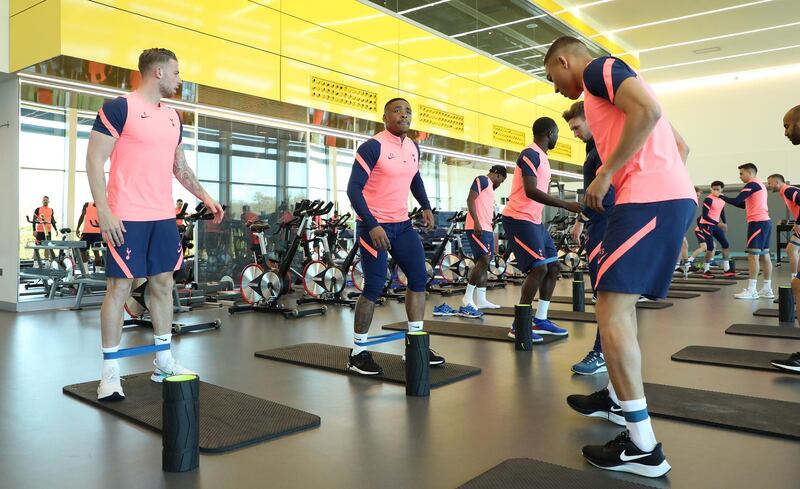 ENFIELD, ENGLAND - APRIL 23: Toby Alderweireld, Steven Bergwijn and Carlos Vinicius of Tottenham Hotspur during the Tottenham Hotspur training session at Tottenham Hotspur Training Centre on April 23, 2021 in Enfield, England. (Photo by Tottenham Hotspur FC/Tottenham Hotspur FC via Getty Images)