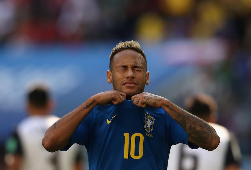 SAINT PETERSBURG, RUSSIA - JUNE 22:  Neymar Jr of Brazil reacts during the 2018 FIFA World Cup Russia group E match between Brazil and Costa Rica at Saint Petersburg Stadium on June 22, 2018 in Saint Petersburg, Russia.  (Photo by Francois Nel/Getty Images)