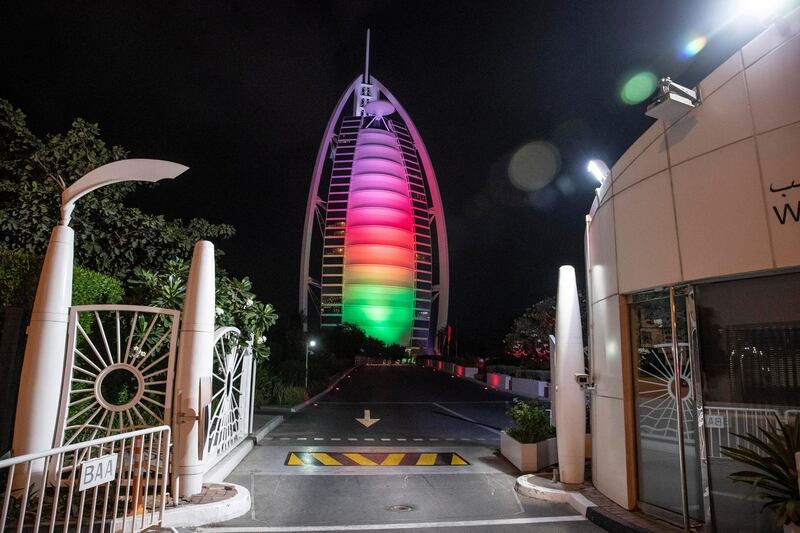 DUBAI UNITED ARAB EMIRATES. 18 NOVEMBER 2020. The Burj Al Arab lit up for the 50th Oman National Day celebrations (Photo: Antonie Robertson/The National) Journalist: Standalone. Section: National.
