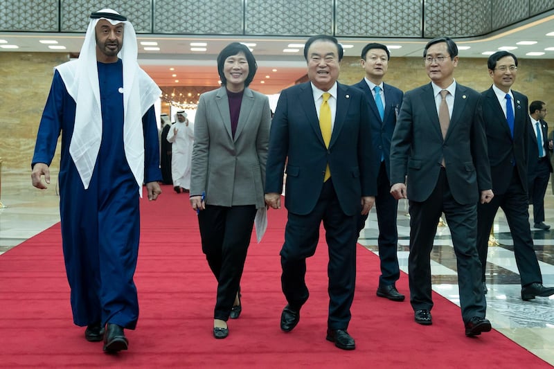 SEOUL, REPUBLIC OF KOREA (SOUTH KOREA)  - February 26, 2019: HH Sheikh Mohamed bin Zayed Al Nahyan, Crown Prince of Abu Dhabi and Deputy Supreme Commander of the UAE Armed Forces (L) arrives at the National Assembly Building of the Republic of Korea (South Korea). Seen with meets with HE Moon Hee-sang, Speaker of the National Assembly (3rd L)

( Hamad Al Mansoori / Ministry of Presidential Affairs )
---