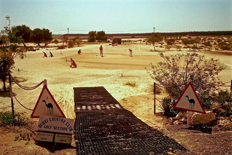 The 18th hole of the Sand Golf Course at the Dubai Country Club in United Arab Emirates, circa November 1999.  (Photo by Phil Sheldon/Popperfoto/Getty Images) *** Local Caption ***  rv21ja-golf04.jpg