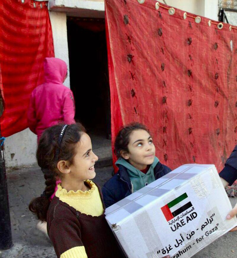 Emirates Red Crescent (ERC) has distributed 1,679 food parcels to people in eastern Rafah Governorate of Gaza as part of the Gallant Knight 3 humanitarian operation. All photos: Wam
