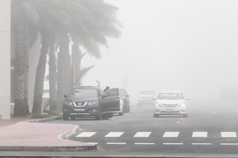 DUBAI, UNITED ARAB EMIRATES. 19 JANUARY 2021. Dense fog greeted morning commuters and residents of Dubai as they head out to start the day. (Photo: Antonie Robertson/The National) Journalist: STANDALONE. Section: National.