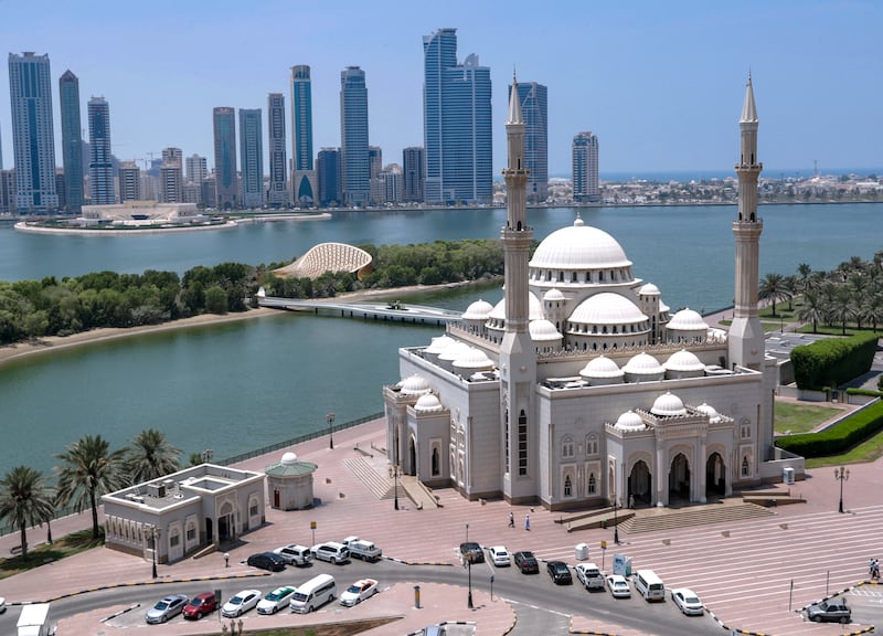Sharjah, United Arab Emirates, August 6, 2019.   The Al Noor Mosque shot from Al Buhaira Tower, Corniche Street.
Victor Besa/The National
Section:  UAE Stock Images
Tags:  Sharjah, Khalid Lake, Mosque, UAE Summer