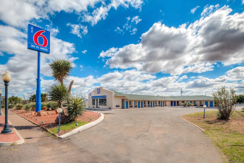 Hotel El Capitan is not the only game in town. There's also a tidy Motel 6. Photo: Motel 6