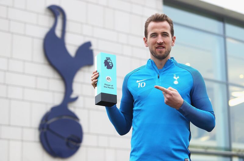 ENFIELD, ENGLAND - JANUARY 11:  Harry Kane of Tottenham Hotspur poses for the camera as he is Awarded with the EA SPORTS Player of the Month for December on January 11, 2018 in Enfield, England.  (Photo by Christopher Lee/Getty Images for Premier League)